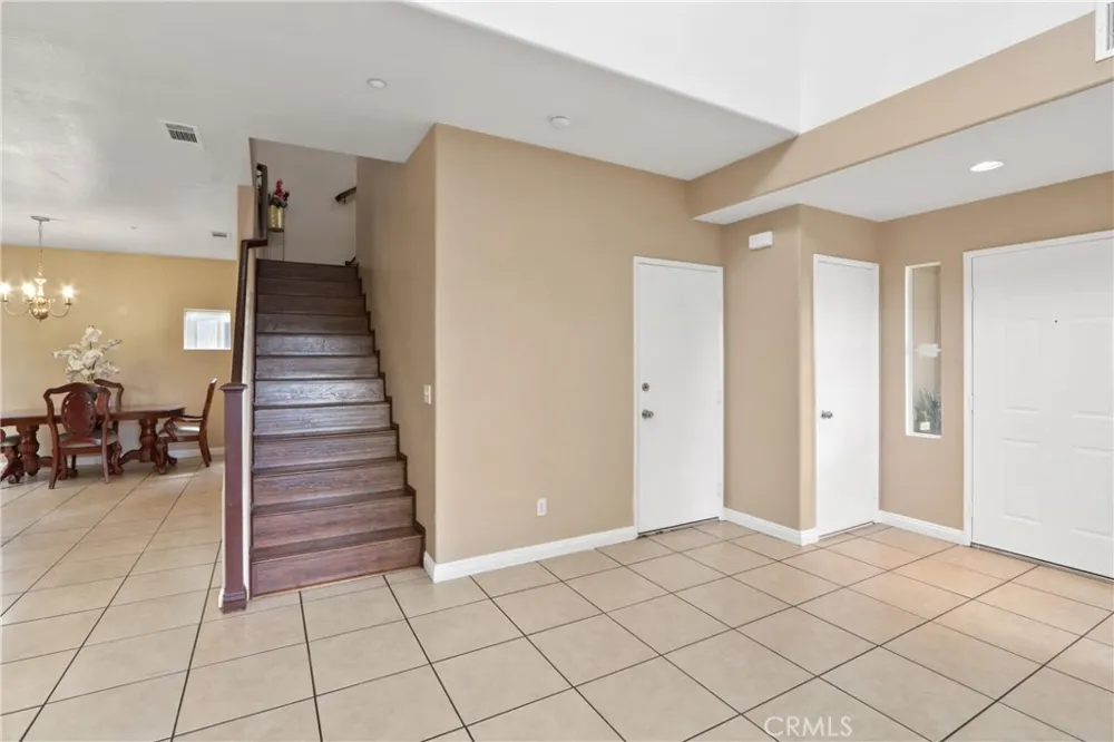 10988 Las Flores El Monte, CA 91731