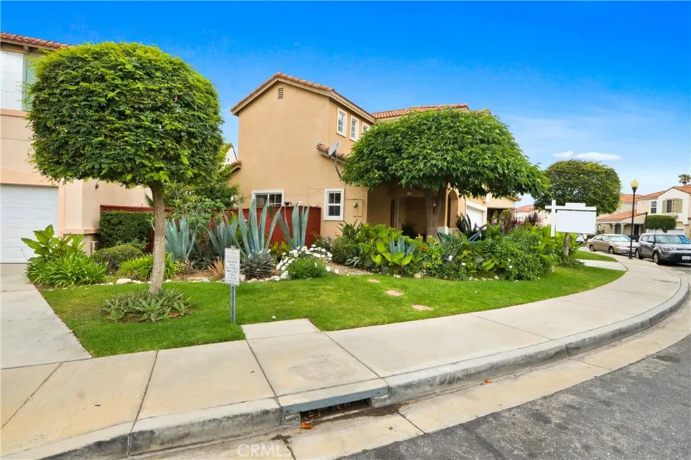 10988 Las Flores El Monte, CA 91731