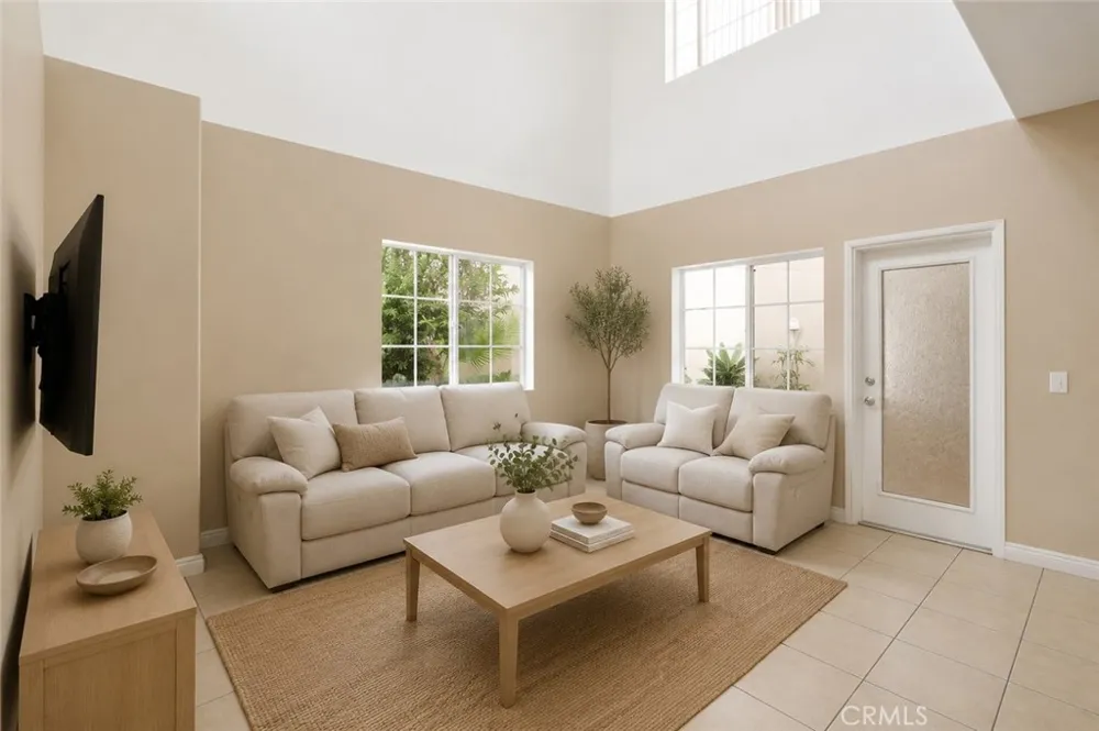 10988 Las Flores El Monte, CA 91731