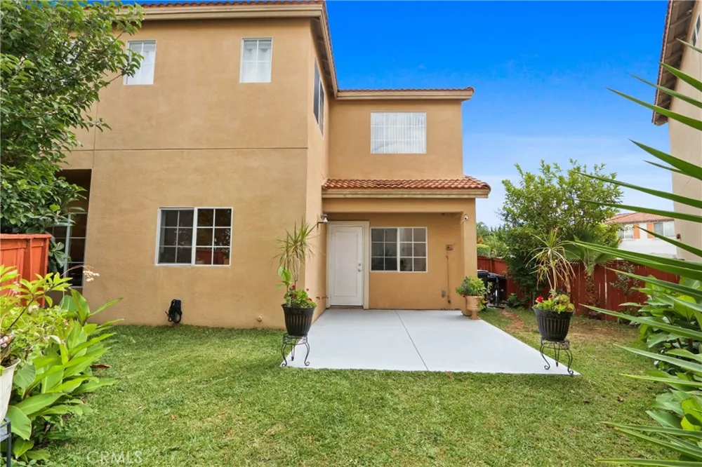 10988 Las Flores El Monte, CA 91731