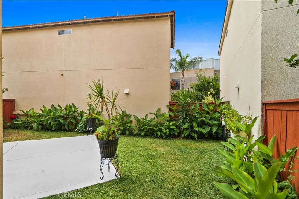 10988 Las Flores El Monte, CA 91731