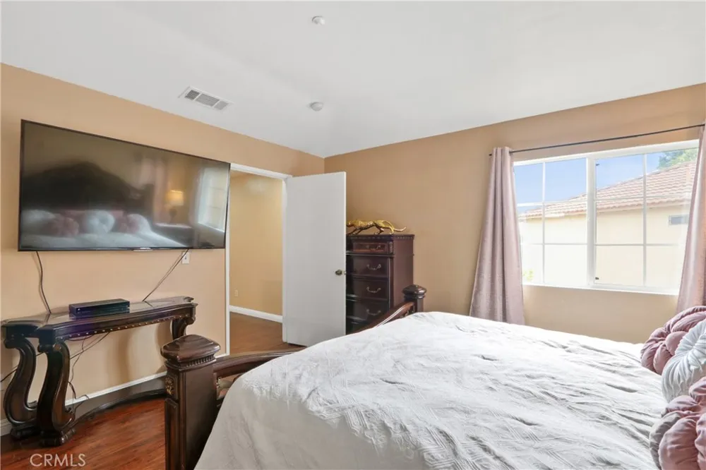 10988 Las Flores El Monte, CA 91731