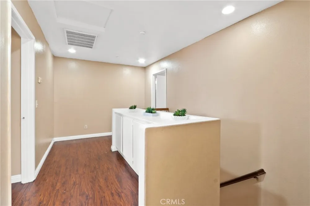 10988 Las Flores El Monte, CA 91731