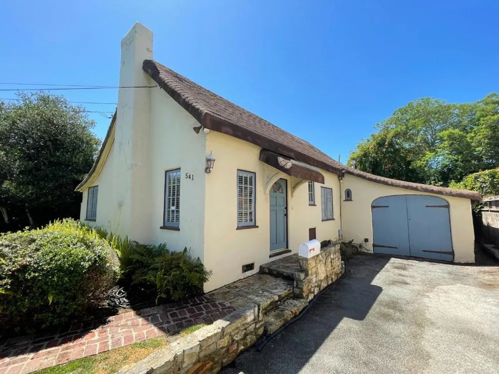 W Franklin Street Monterey, CA 93940