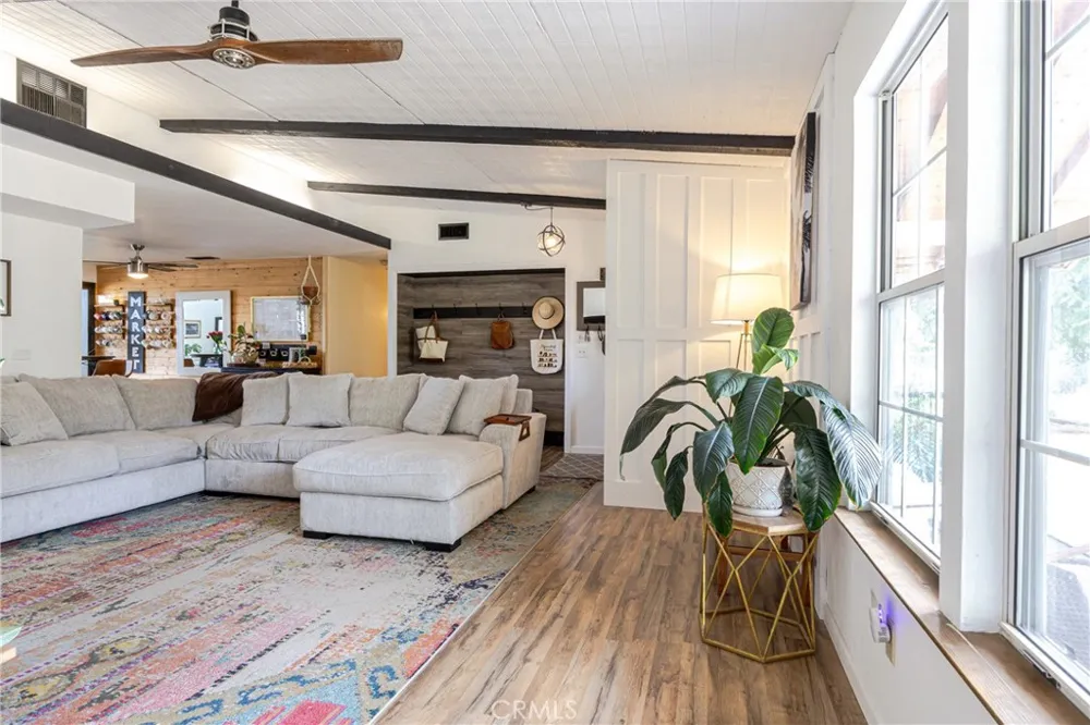28977 Long Hollow Court Coarsegold, CA 93614