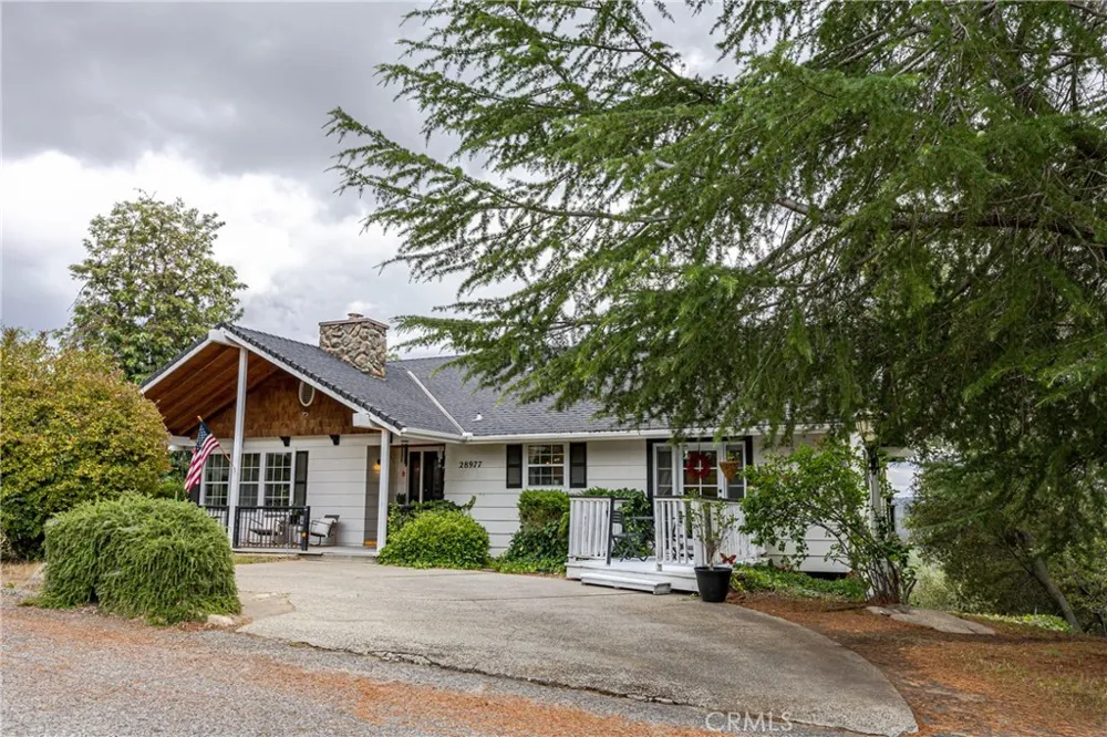 28977 Long Hollow Court Coarsegold, CA 93614