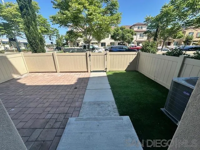 1404 SANTA VICTORIA ROAD 2 Chula Vista, CA 91913