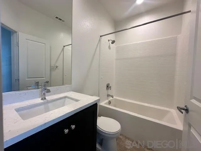 1404 SANTA VICTORIA ROAD 2 Chula Vista, CA 91913