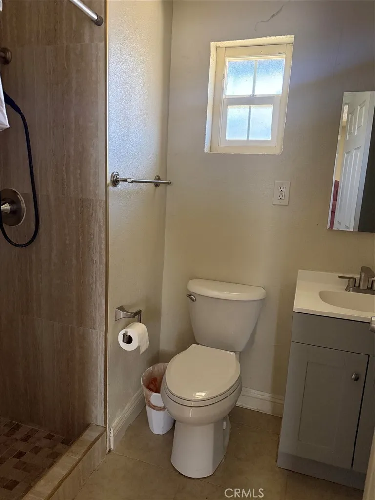20930 Lone Eagle #2 Apple Valley, CA 92308