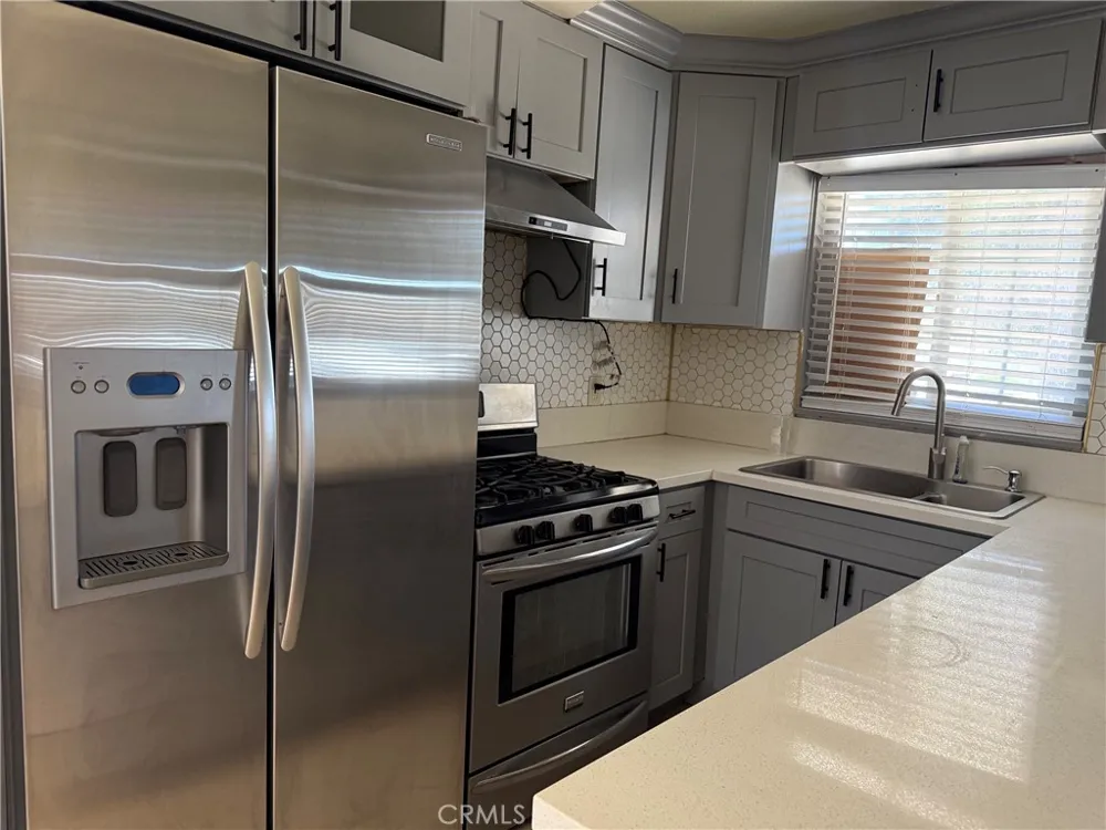 20930 Lone Eagle #2 Apple Valley, CA 92308