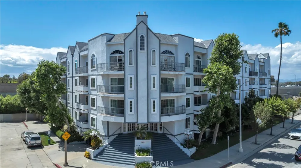 4401 Sepulveda Boulevard #105 Sherman Oaks, CA 91403