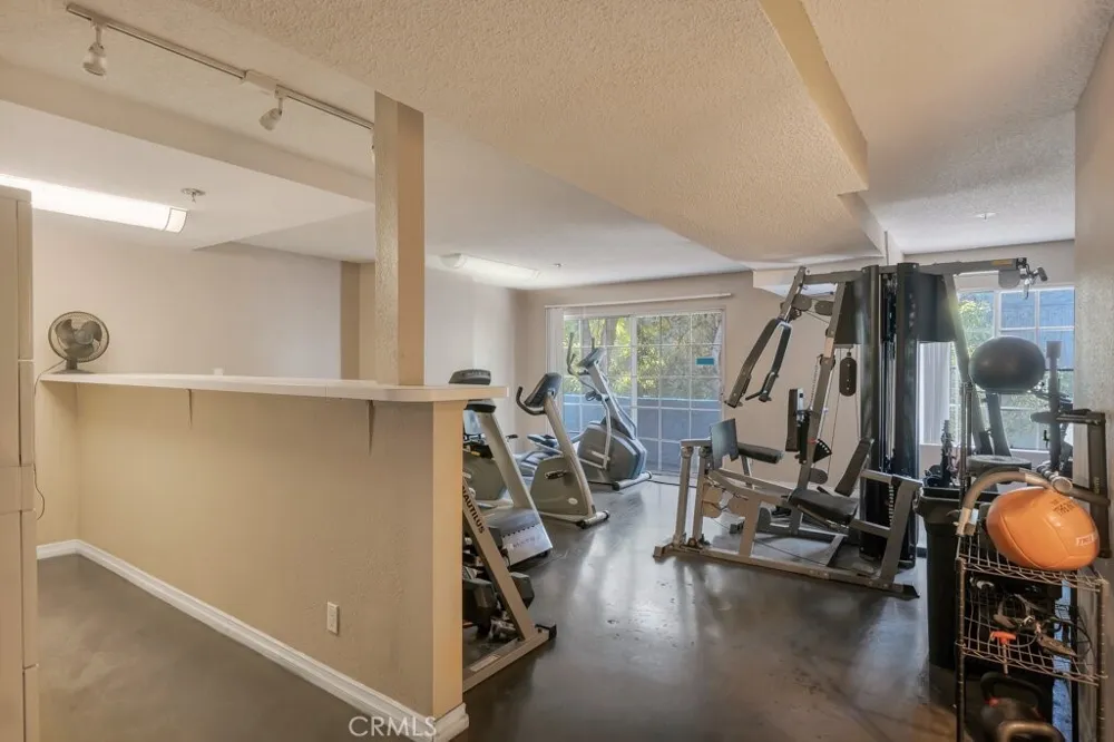 4401 Sepulveda Boulevard #105 Sherman Oaks, CA 91403