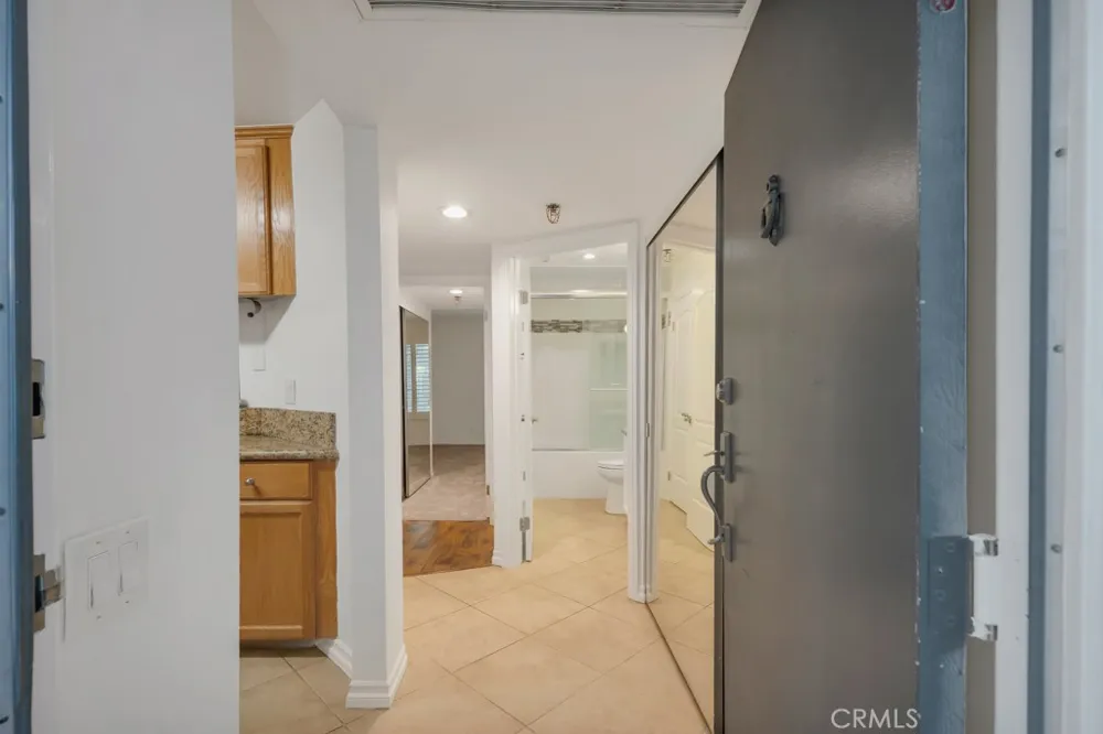 4401 Sepulveda Boulevard #105 Sherman Oaks, CA 91403
