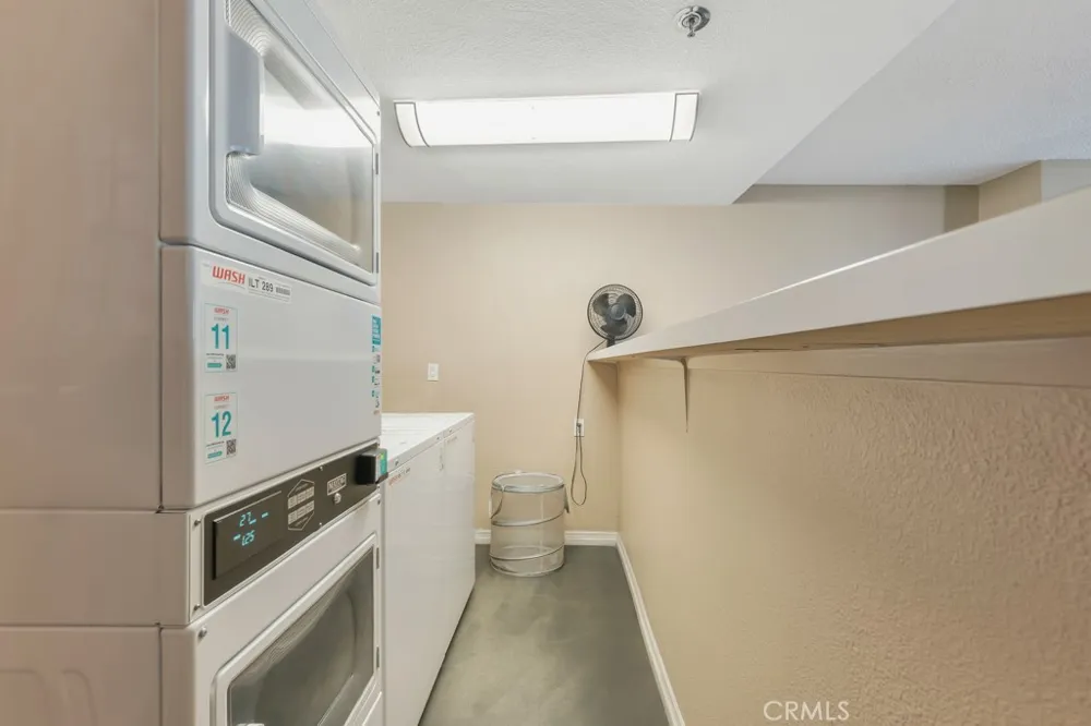 4401 Sepulveda Boulevard #105 Sherman Oaks, CA 91403