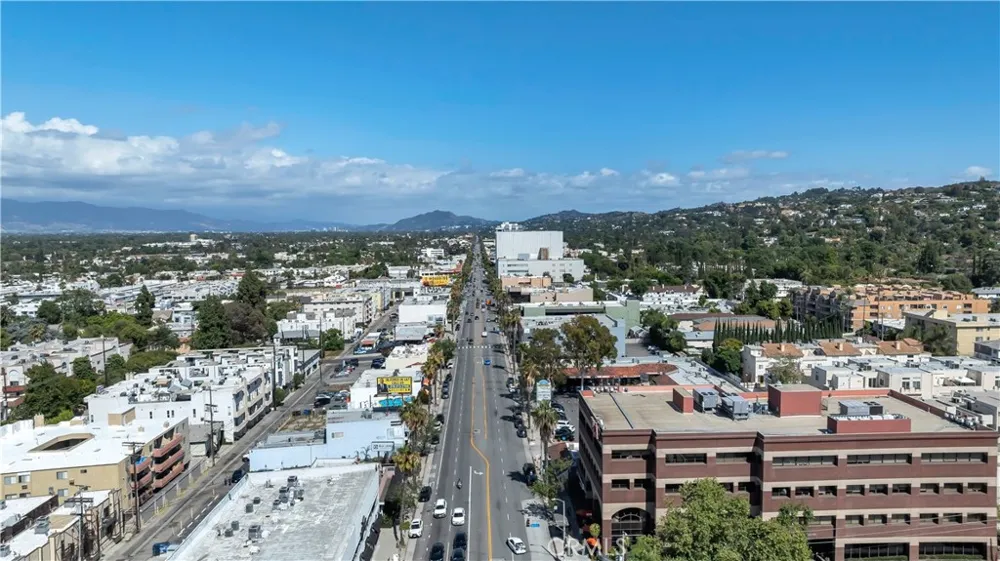 4401 Sepulveda Boulevard #105 Sherman Oaks, CA 91403