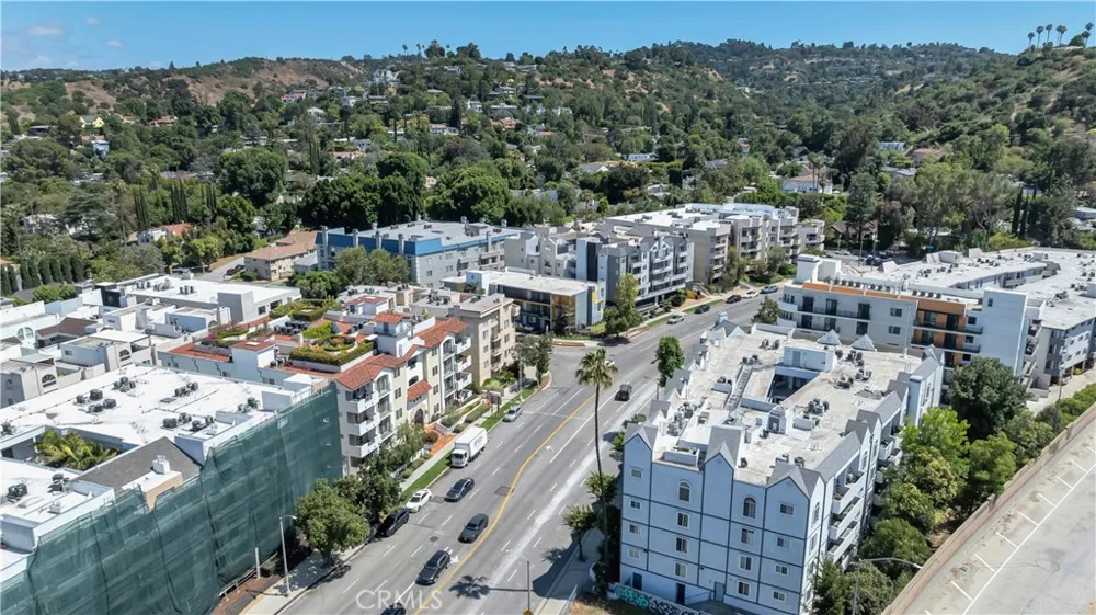 4401 Sepulveda Boulevard #105 Sherman Oaks, CA 91403