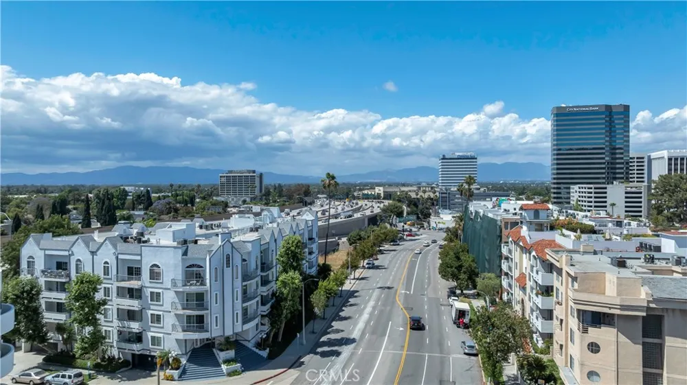 4401 Sepulveda Boulevard #105 Sherman Oaks, CA 91403