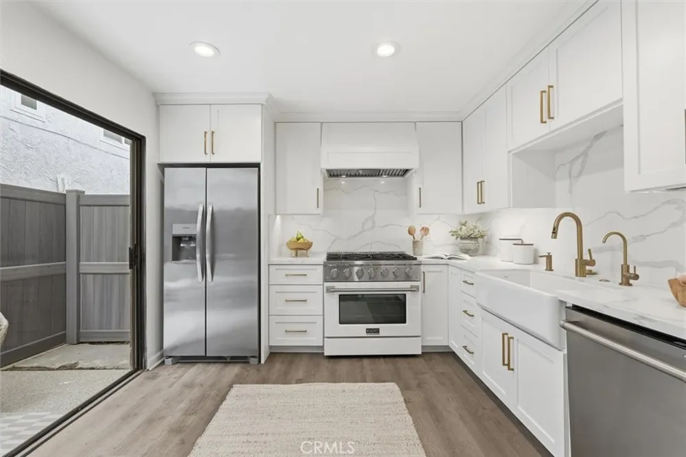 1456 Manhattan Beach Boulevard #C Manhattan Beach, CA 90266
