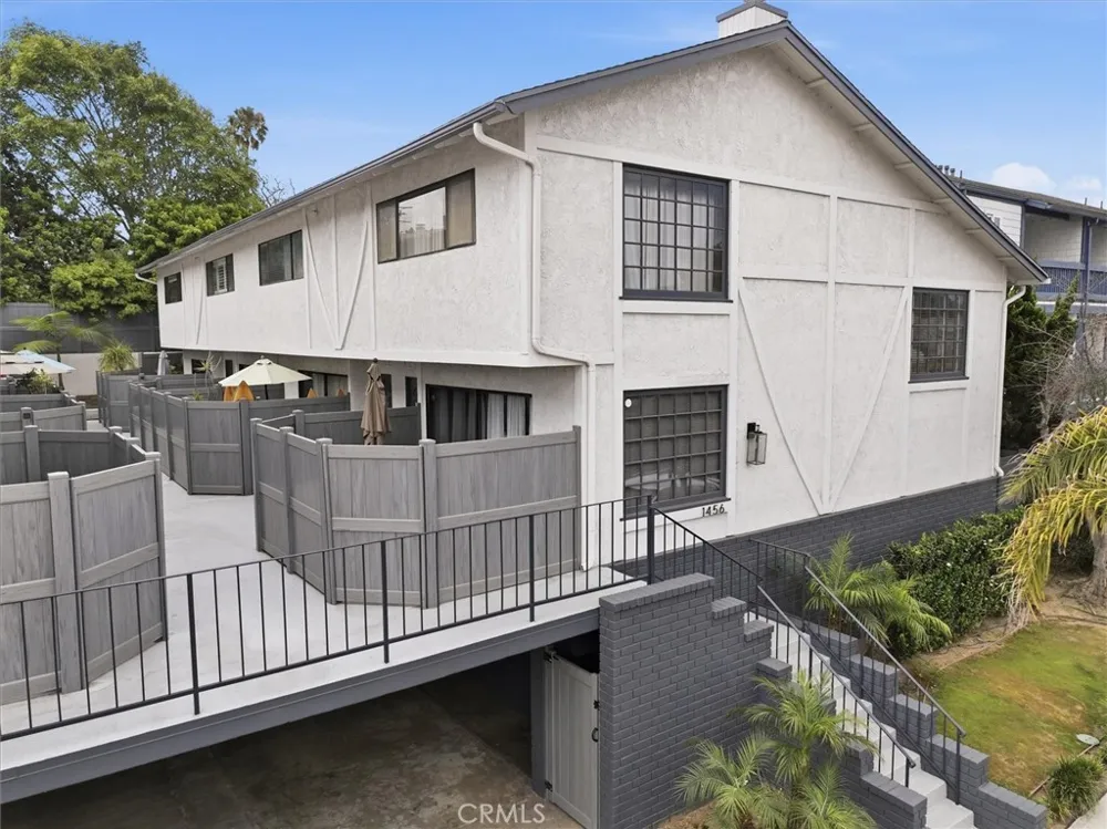 1456 Manhattan Beach Boulevard #C Manhattan Beach, CA 90266