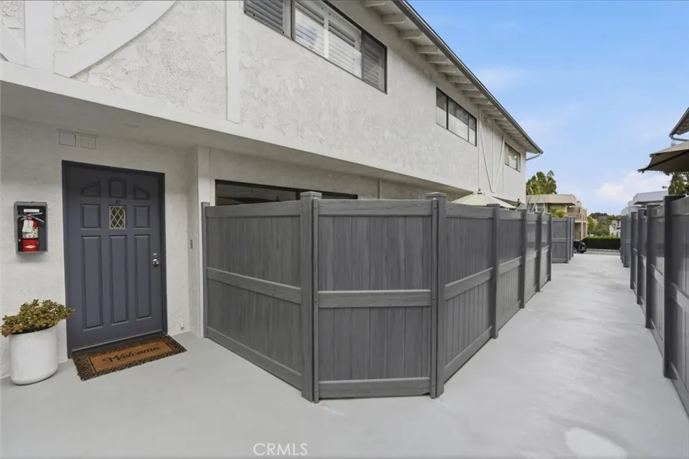 1456 Manhattan Beach Boulevard #C Manhattan Beach, CA 90266