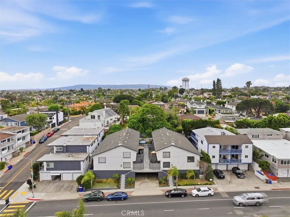 1456 Manhattan Beach Boulevard #C Manhattan Beach, CA 90266