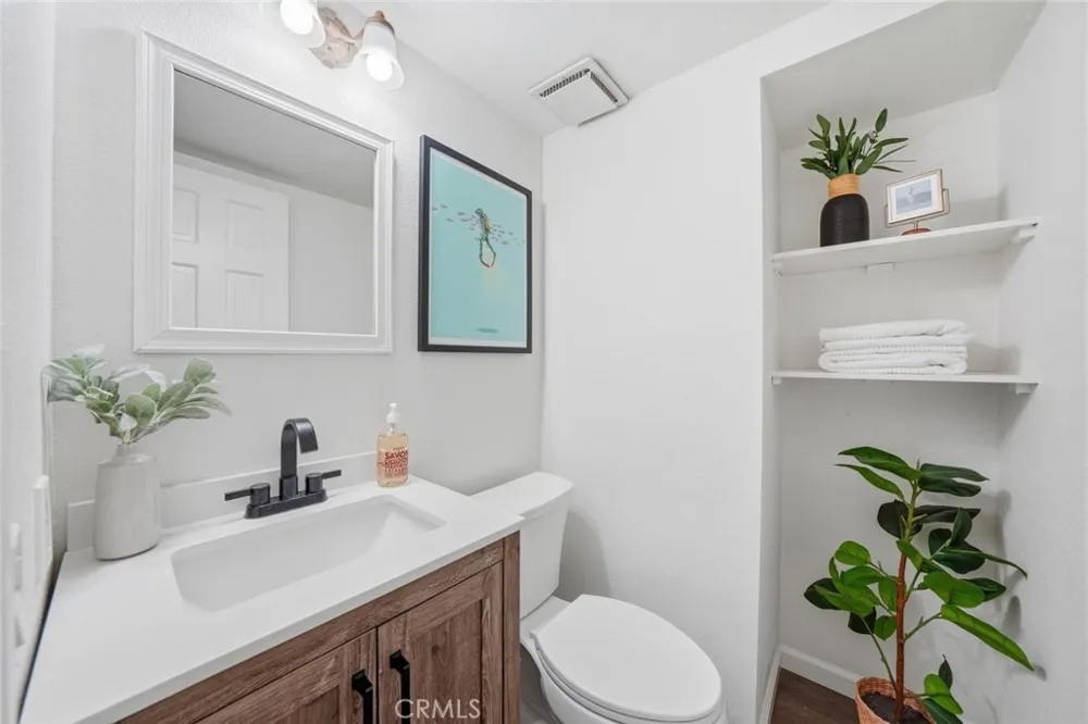 1456 Manhattan Beach Boulevard #C Manhattan Beach, CA 90266