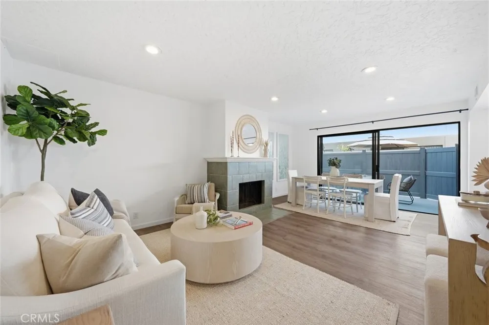 1456 Manhattan Beach Boulevard #C Manhattan Beach, CA 90266