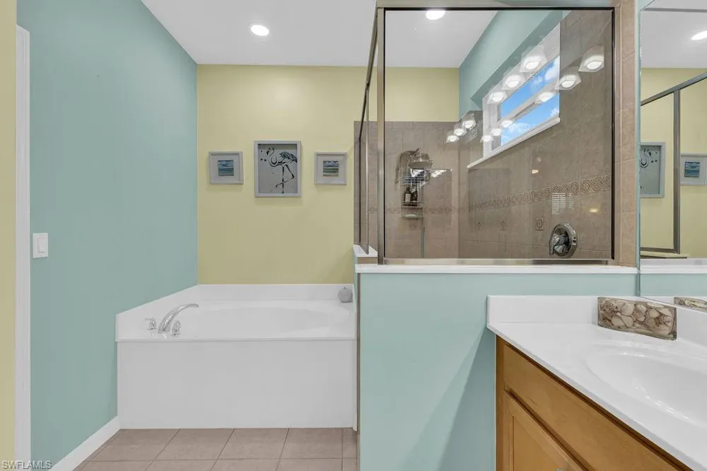 3725 Pino Vista Way Estero, FL 33928