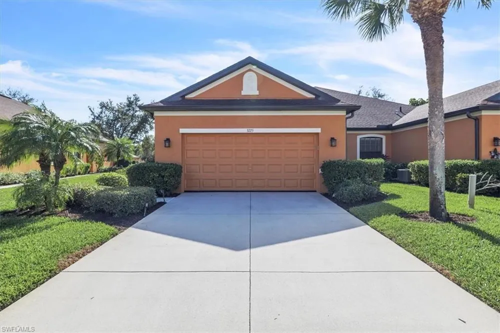 3725 Pino Vista Way Estero, FL 33928