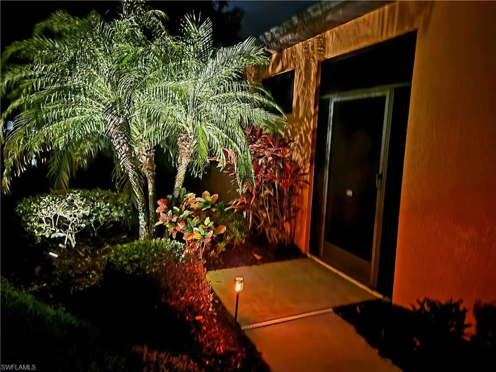 3725 Pino Vista Way Estero, FL 33928
