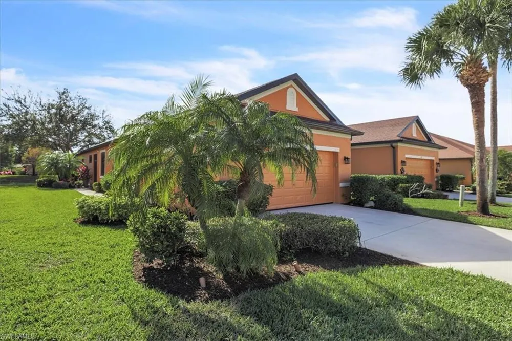 3725 Pino Vista Way Estero, FL 33928