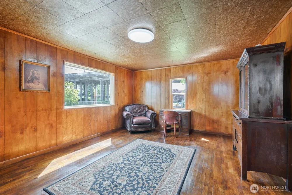 309 NW 2nd Avenue Kelso, WA 98626