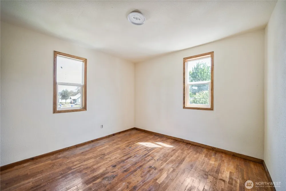 309 NW 2nd Avenue Kelso, WA 98626