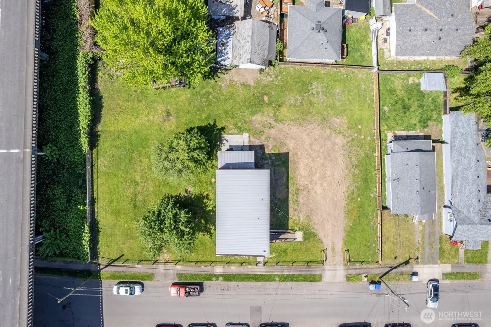 309 NW 2nd Avenue Kelso, WA 98626