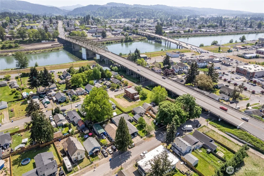 309 NW 2nd Avenue Kelso, WA 98626