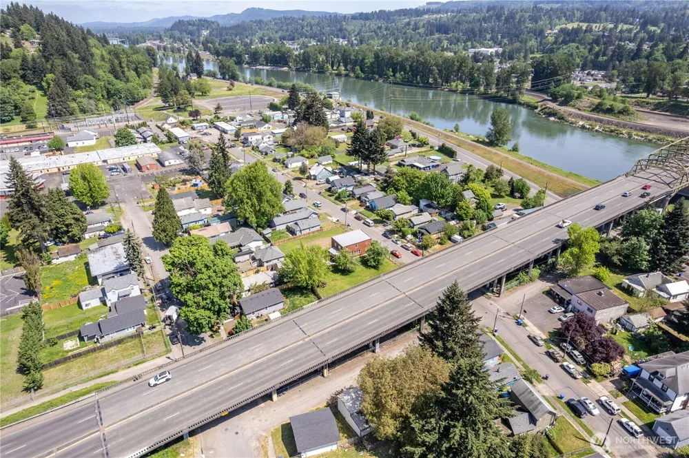309 NW 2nd Avenue Kelso, WA 98626