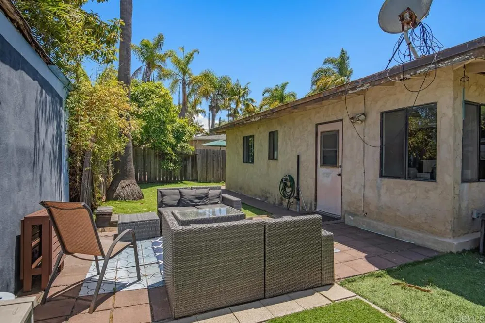 240 25th Street Street Del Mar, CA 92014