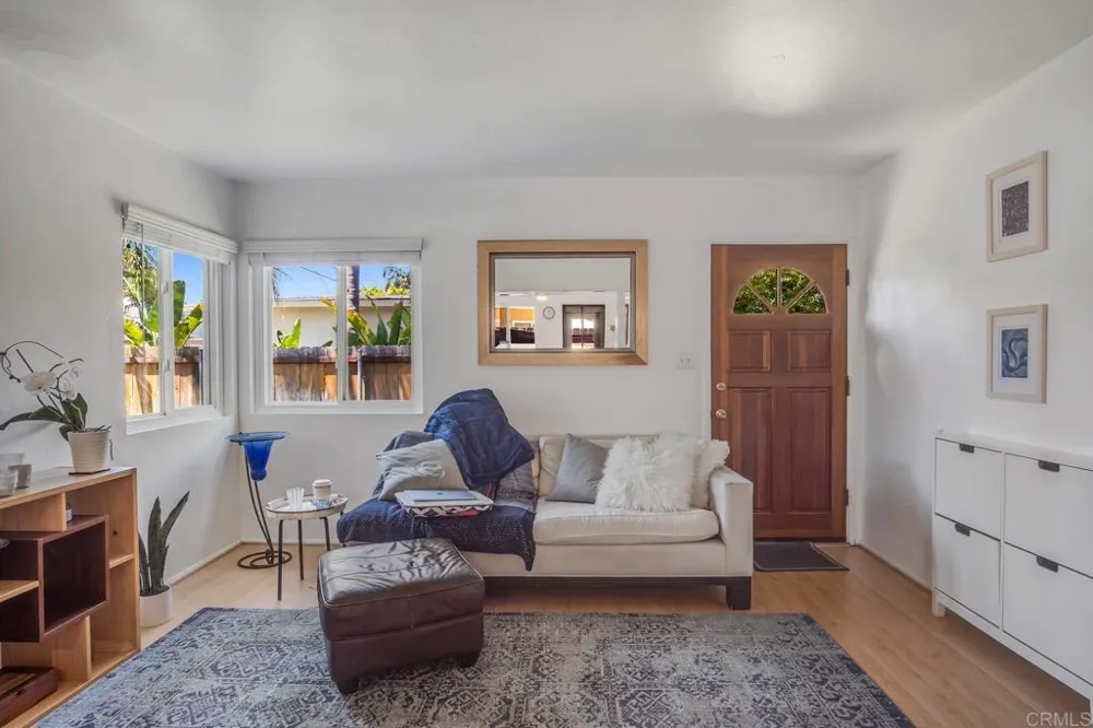 240 25th Street Street Del Mar, CA 92014