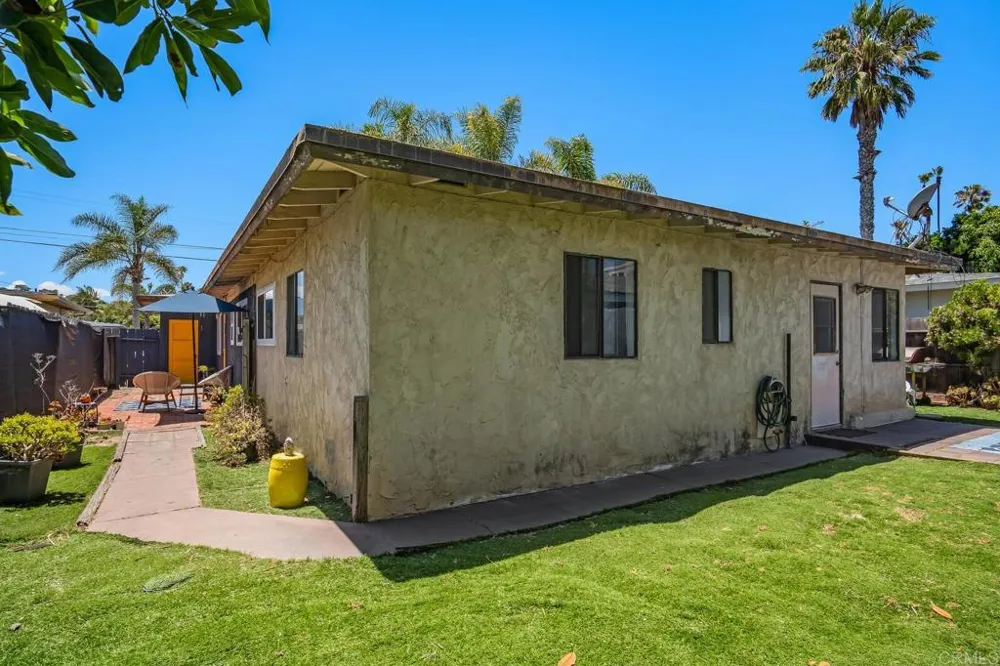 240 25th Street Street Del Mar, CA 92014