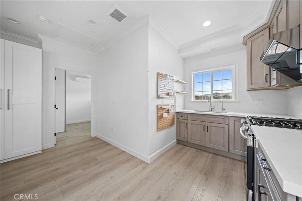 21911 E Snow Creek Walnut, CA 91789