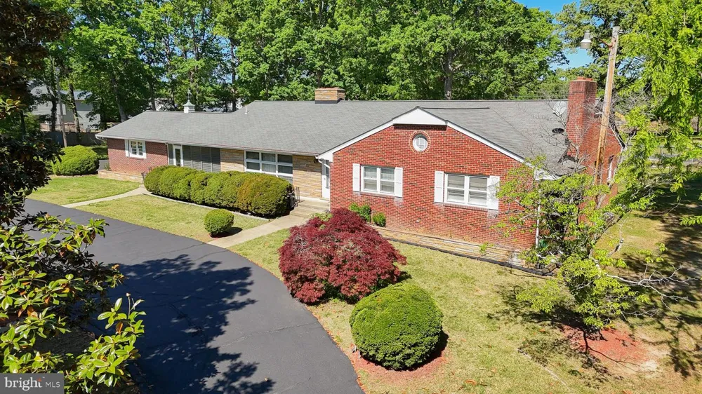 4023 OLD WASHINGTON ROAD Waldorf, MD 20602