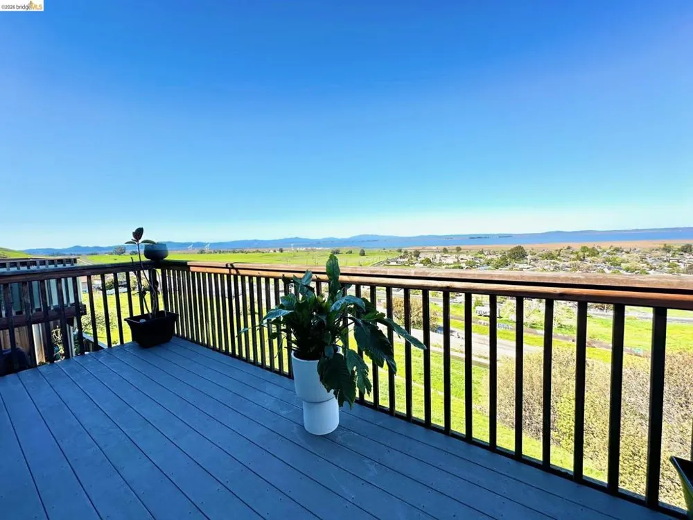 222 Manuel Ct Bay Point, CA 94565