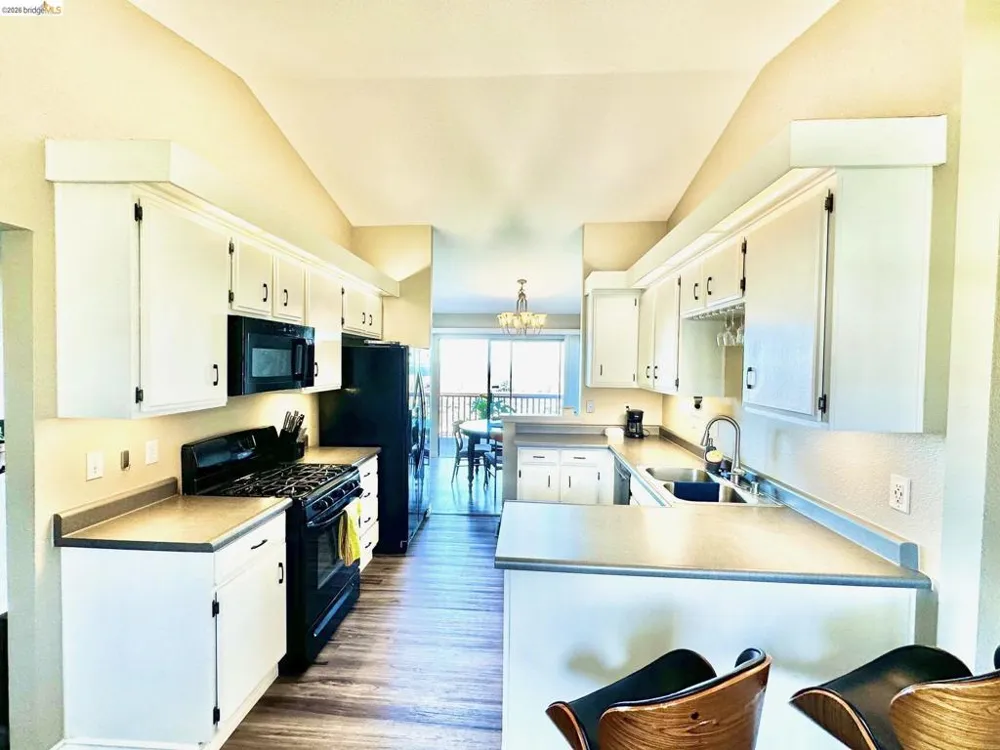 222 Manuel Ct Bay Point, CA 94565