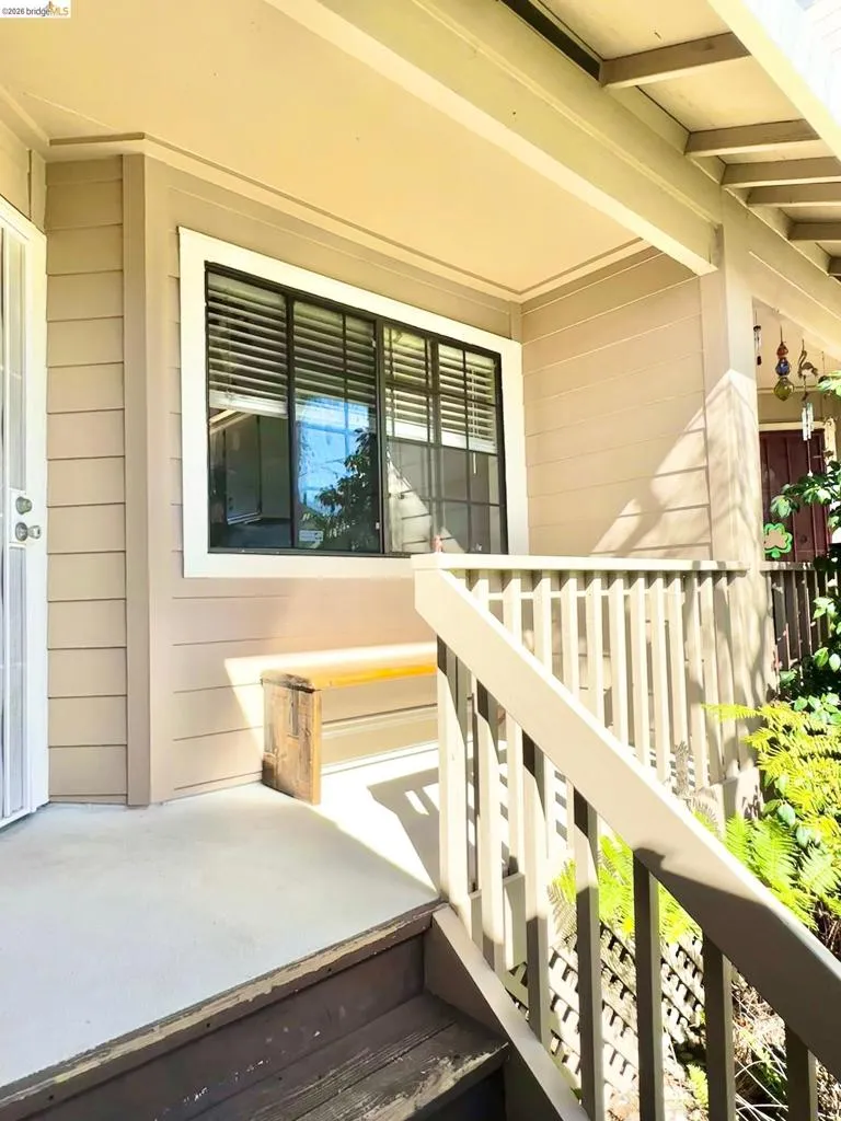 222 Manuel Ct Bay Point, CA 94565