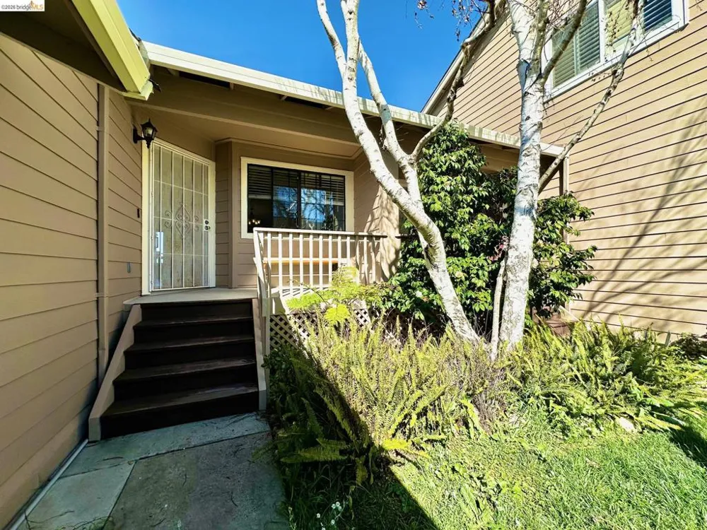 222 Manuel Ct Bay Point, CA 94565