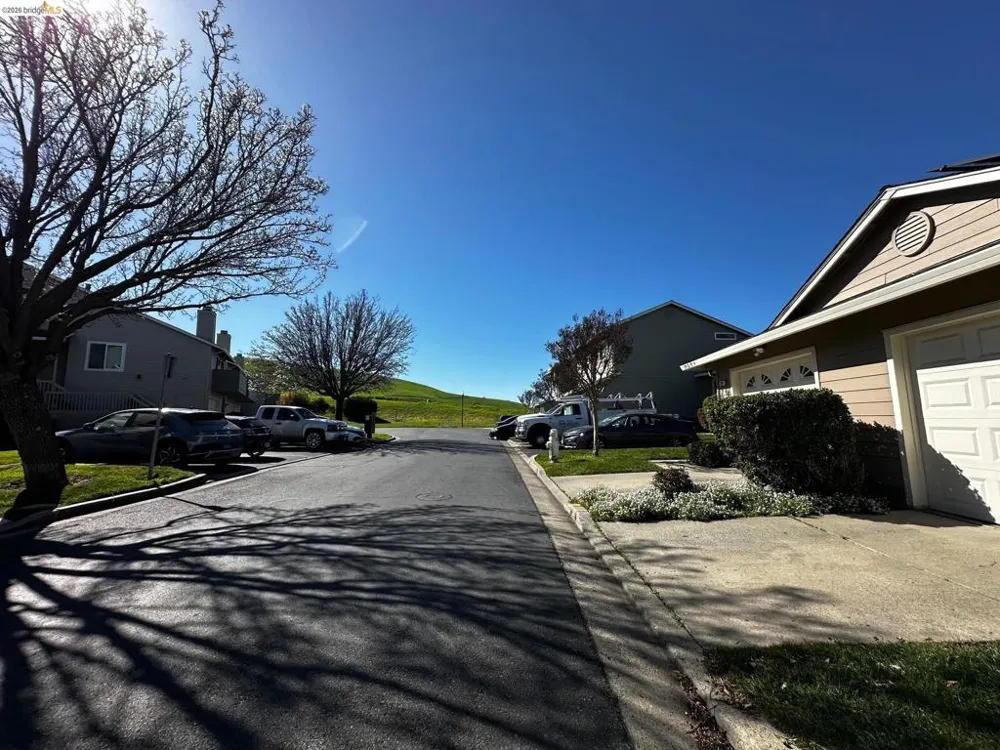 222 Manuel Ct Bay Point, CA 94565