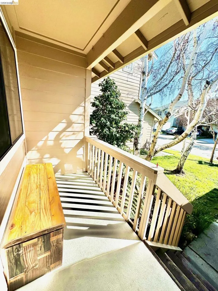 222 Manuel Ct Bay Point, CA 94565
