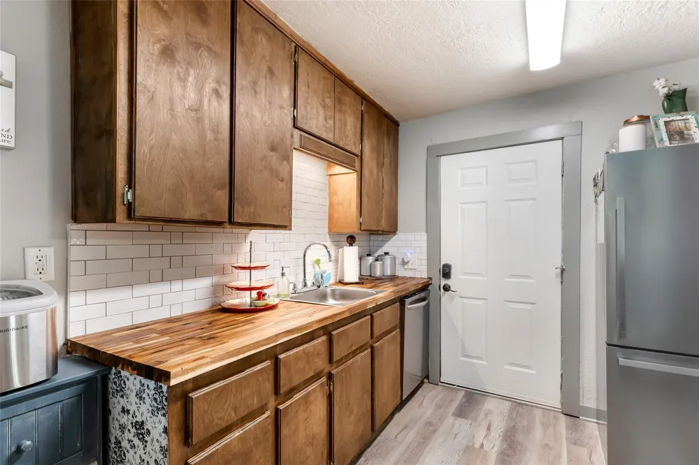 1811 Reese Street Liberty, TX 77575