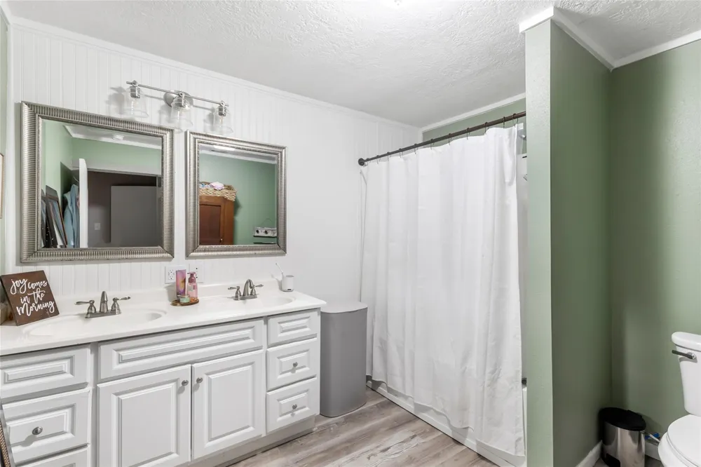 1811 Reese Street Liberty, TX 77575