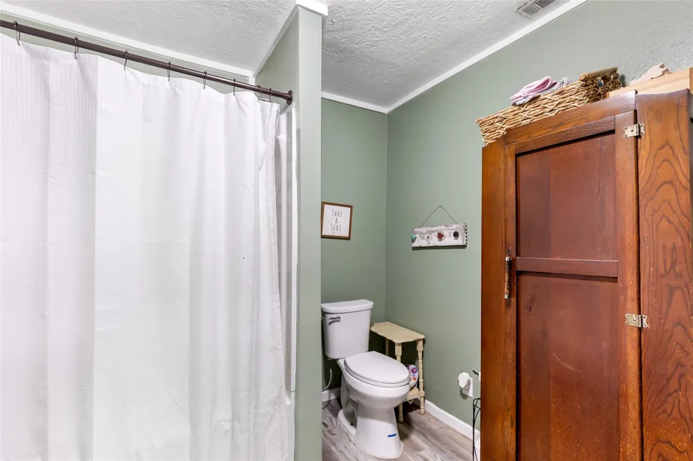 1811 Reese Street Liberty, TX 77575